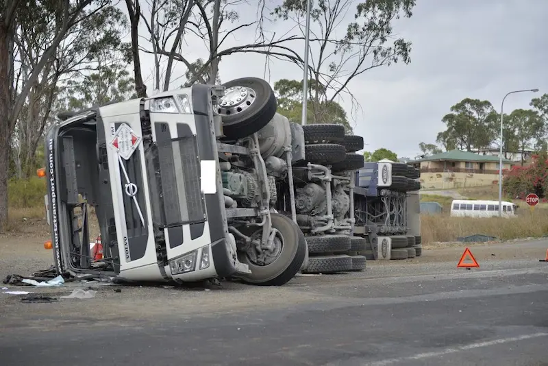 Why Truck Crashes Are a Serious Concern in Gladstone