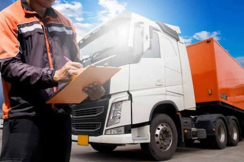 industries hiring truck drivers
