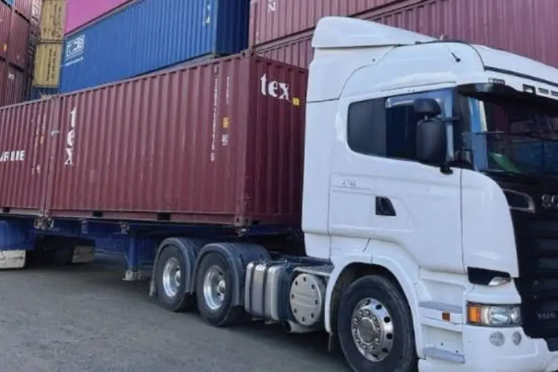 what is a gladstone tow truck service