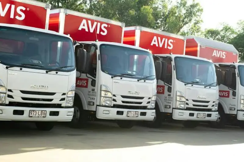 what is avis truck rental gladstone